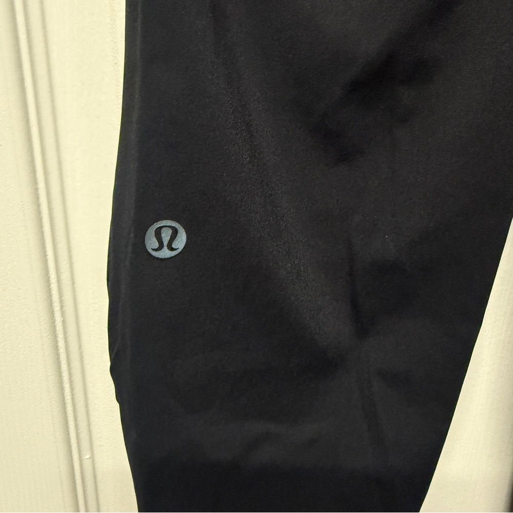 Lululemon| NWT Base Pace High Rise 25” Black Leggings in Women’s Size 10 - Picture 9 of 9